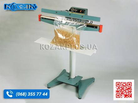 Загальний вид імпульсного зварювача ME-6010FI