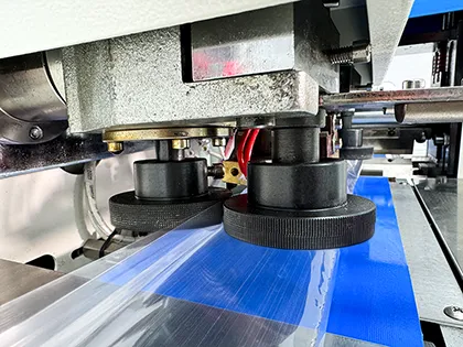 Вузол формування поздовжнього шва