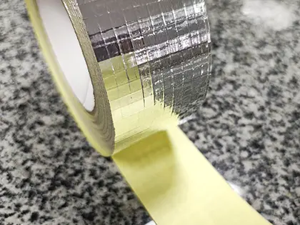 Стійка до вологи й температур до +120 °C