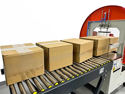 Швидке заклеювання картонних коробок