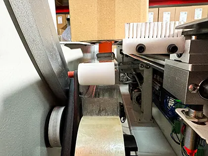 Місце розташування скотч-стрічки