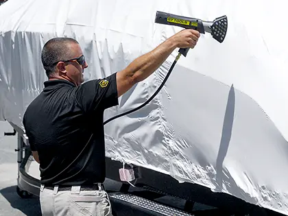 Ефективне термоупакування будь-яких об’єктів з Shrinkfast 200