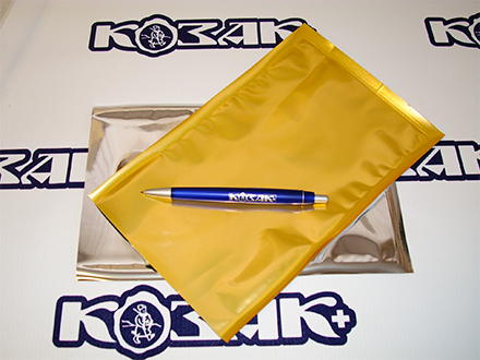 Захищає від шкідливих впливів