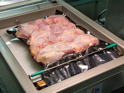 Вид продукції в пакеті після вакуумування