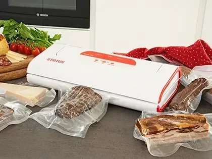 Пакування твердих сирів та м'ясних продуктів